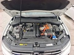 Volkswagen Tiguan L Plug-in Hybrid 430PHEV Plug-in Hybrid Premium Edition - photo 19