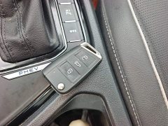 Volkswagen Tiguan L Plug-in Hybrid 430PHEV Plug-in Hybrid Premium Edition - photo 8