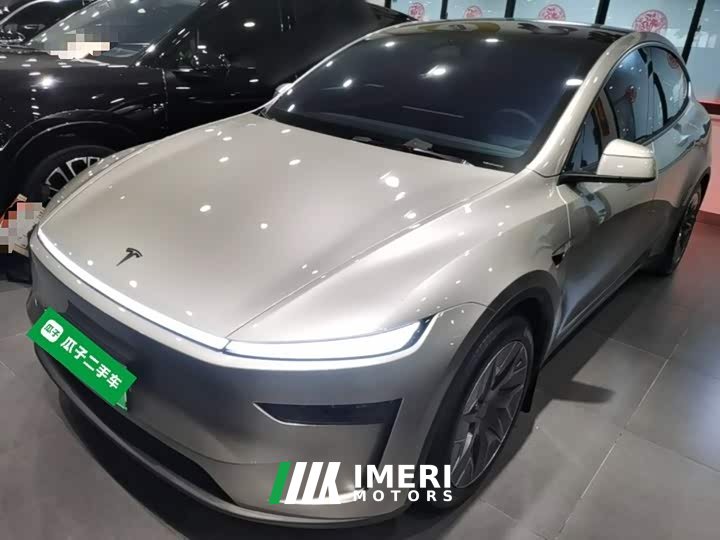 Tesla Model Y L Long Range All-Wheel Drive - ავტომობილი ჩინეთიდან
