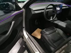Tesla Model Y L Long Range All-Wheel Drive - ფოტო 15