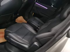 Tesla Model Y L Long Range All-Wheel Drive - ფოტო 16