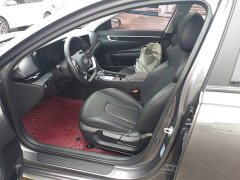 Hyundai Mingtu 1.8L CVT GLX Elite - ფოტო 14