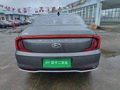 Hyundai Mingtu 1.8L CVT GLX Elite - ფოტო 5