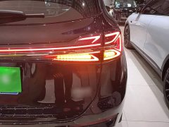 FAW Red Flag HS5 2.0T AWD Flagship Pro Edition - ფოტო 7