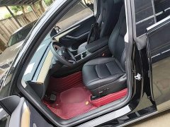 Tesla Model Y Rear-Wheel Drive - ფოტო 14