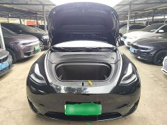 Tesla Model Y Rear-Wheel Drive - ფოტო 19