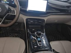 BYD Qin PLUS Champion Edition DM-i 55KM Leading - ფოტო 13