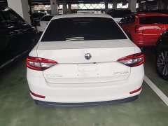 Skoda Octavia 1.5L Automatic Comfort Edition - ფოტო 5