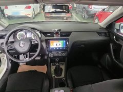 Skoda Octavia 1.5L Automatic Comfort Edition - ფოტო 9
