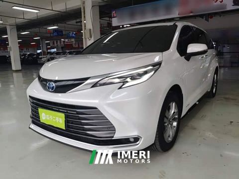 2022 Toyota Sienna 2.5L Hybrid Premium Edition