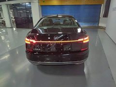 Volkswagen Passat Facelift 330TSI Elite - photo 5