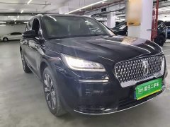 Lincoln Explorer Facelift 2.0T Two-Wheel Drive Elegant Edition - фото 3