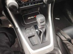 Toyota RAV4 2.0L CVT FWD Urban Edition - ფოტო 13