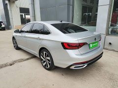 Volkswagen Sagitar 300TSI DSG Excellence Edition - ფოტო 4