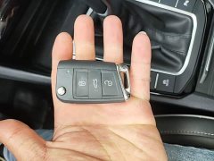 Volkswagen Sagitar 300TSI DSG Excellence Edition - ფოტო 8