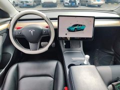 Tesla Model 3 Performance All-Wheel Drive - ფოტო 9