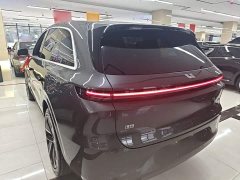 Li Auto L6 Pro - ფოტო 4
