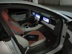 Leapmotor C01 525 Comfort Edition - ფოტო 18