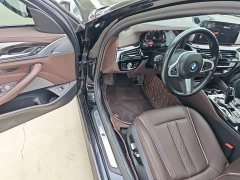 BMW 5 Series Facelift 525Li M Sport Package - ფოტო 15