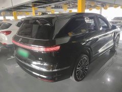 NIO ES8 Six-Seat Executive Luxury Edition - ფოტო 6