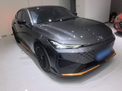 Changan UNI-V 1.5T Premium Sport - ფოტო 3
