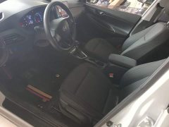 Hyundai Elantra 1.6L Automatic GL Deluxe Edition - ფოტო 14