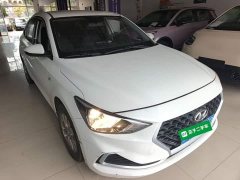 Hyundai Elantra 1.6L Automatic GL Deluxe Edition - ფოტო 3