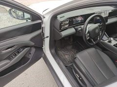 BYD Qin L DM-i Smart Drive Edition 120KM Superior - ფოტო 15