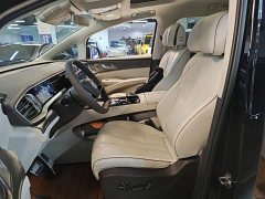 Denza D9 EV 600 AWD Luxury - ფოტო 14