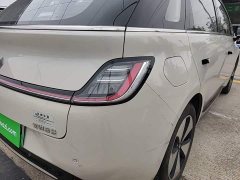 Baojun Yunduo 460 Max - ფოტო 7