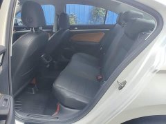 Volkswagen Bora 200TSI DSG Comfort Pro - ფოტო 16
