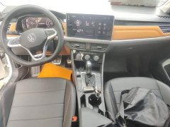 Volkswagen Bora 200TSI DSG Comfort Pro - ფოტო 9