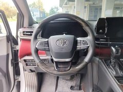 Toyota Gravia 2.5L Hybrid Comfort Edition - ფოტო 10