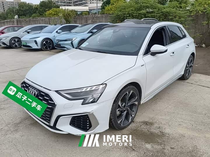 Audi A3 Sportback 35 TFSI Luxury Sport - ავტომობილი ჩინეთიდან