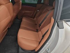 Dongfeng eπ007 BEV 550 Pro Pilot Edition - ფოტო 16