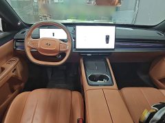 Dongfeng eπ007 BEV 550 Pro Pilot Edition - ფოტო 9