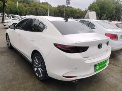 Mazda3 Axela 2.0L Automatic Brilliant Edition - ფოტო 4