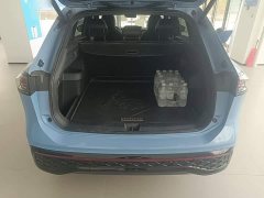 Volkswagen Tiguan L PRO 380TSI AWD R-Line Premium Edition - ფოტო 18