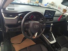 Toyota Venza 2.0L CVT AWD Luxury - ფოტო 9