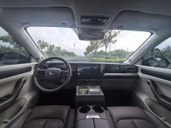 Leapmotor C11 Pure Electric 580 AWD Performance Edition - ფოტო 7