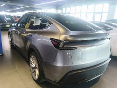 Tesla Model Y Facelift Long Range All-Wheel Drive - ფოტო 4