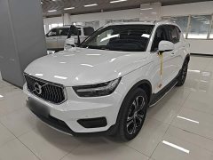 Volvo XC40 T4 AWD Smart Remote Luxury Edition - ფოტო 1