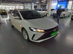 Chevrolet Cruze 1.5L Dual-Clutch Deluxe Edition - ფოტო 3
