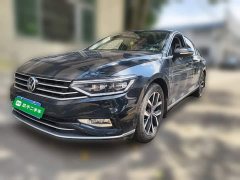 Volkswagen Magotan 330TSI DSG Advance - ფოტო 1