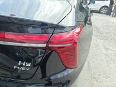 FAW Hongqi H5 PHEV 130 Super Hybrid Edition - ფოტო 7