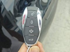 FAW Hongqi H5 PHEV 130 Super Hybrid Edition - ფოტო 8