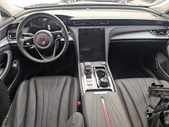 FAW Hongqi H5 PHEV 130 Super Hybrid Edition - ფოტო 9