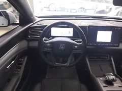 BYD Qin L DM-i Smart Drive Edition 80KM Leading - ფოტო 10