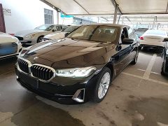 BMW 5 Series Facelift 525Li Luxury Package - ფოტო 1