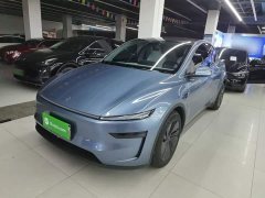 Tesla Model Y Long Range All-Wheel Drive Launch Edition - ფოტო 1